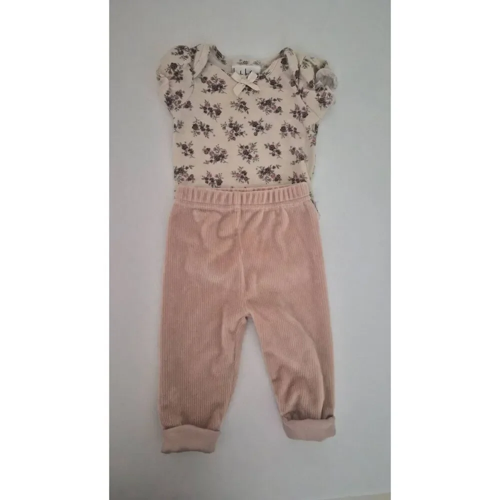 0-3months Baby Girl Clothes: Laura Ashley, Nicole Miller, Carter's, Garanimals